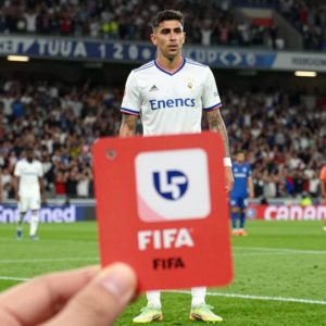 FIFA rút lại thẻ đỏ với Paredes, nhưng cơn ác mộng kỷ luật của Argentina vẫn chưa kết thúc